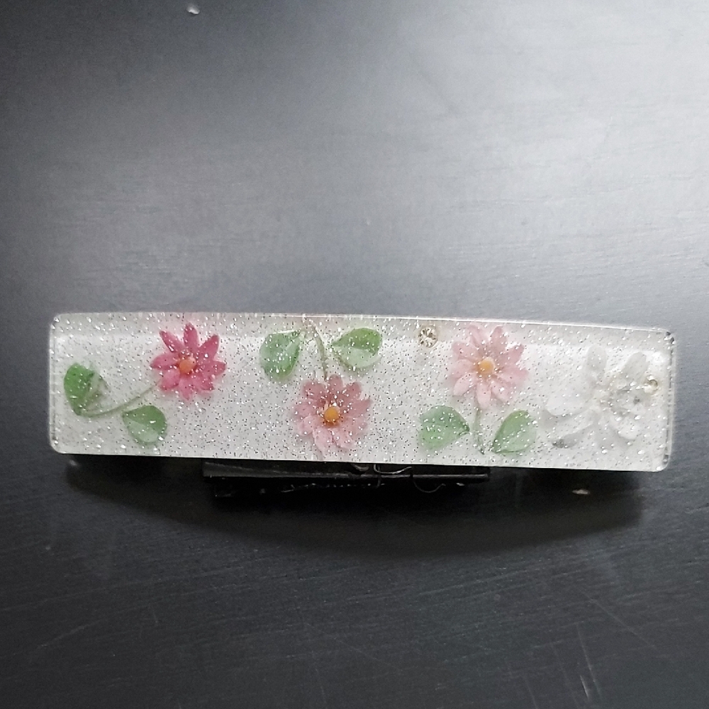 Floral Hair Clip with Pink and White Accents
